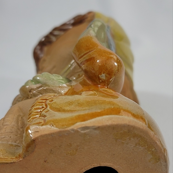 Vtg Little Girl Sitting With Flowers Figure - Picture 11 of 12